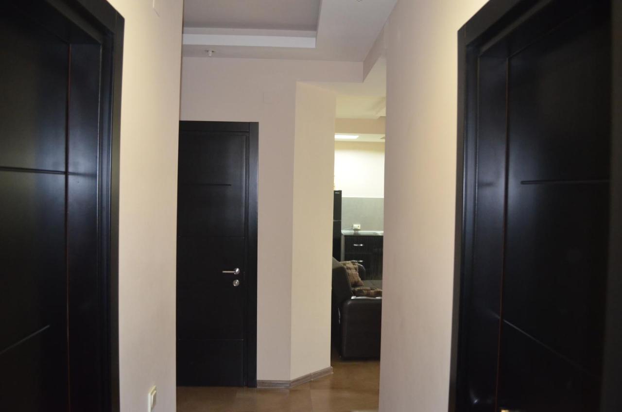 Apartment On Rustaveli Batumi Zewnętrze zdjęcie